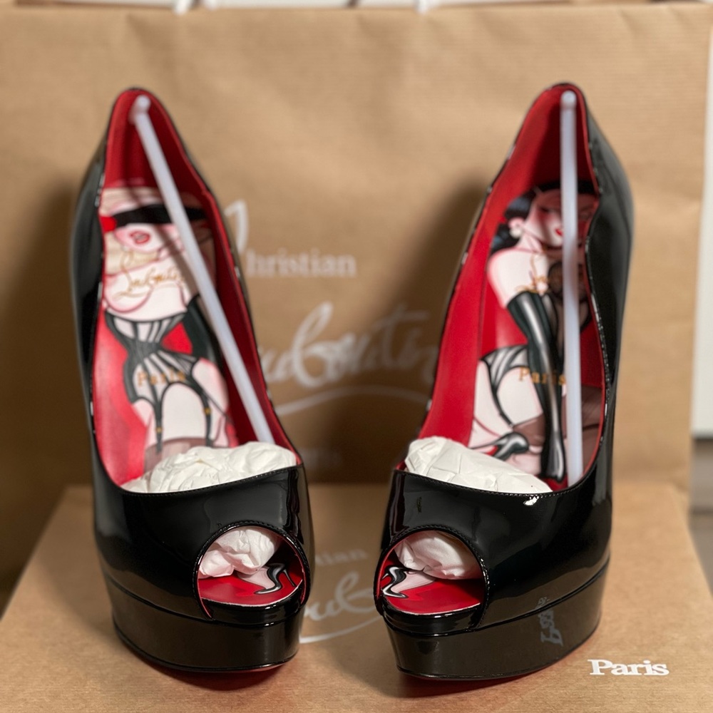 Christian Louboutin Chick Up Alta